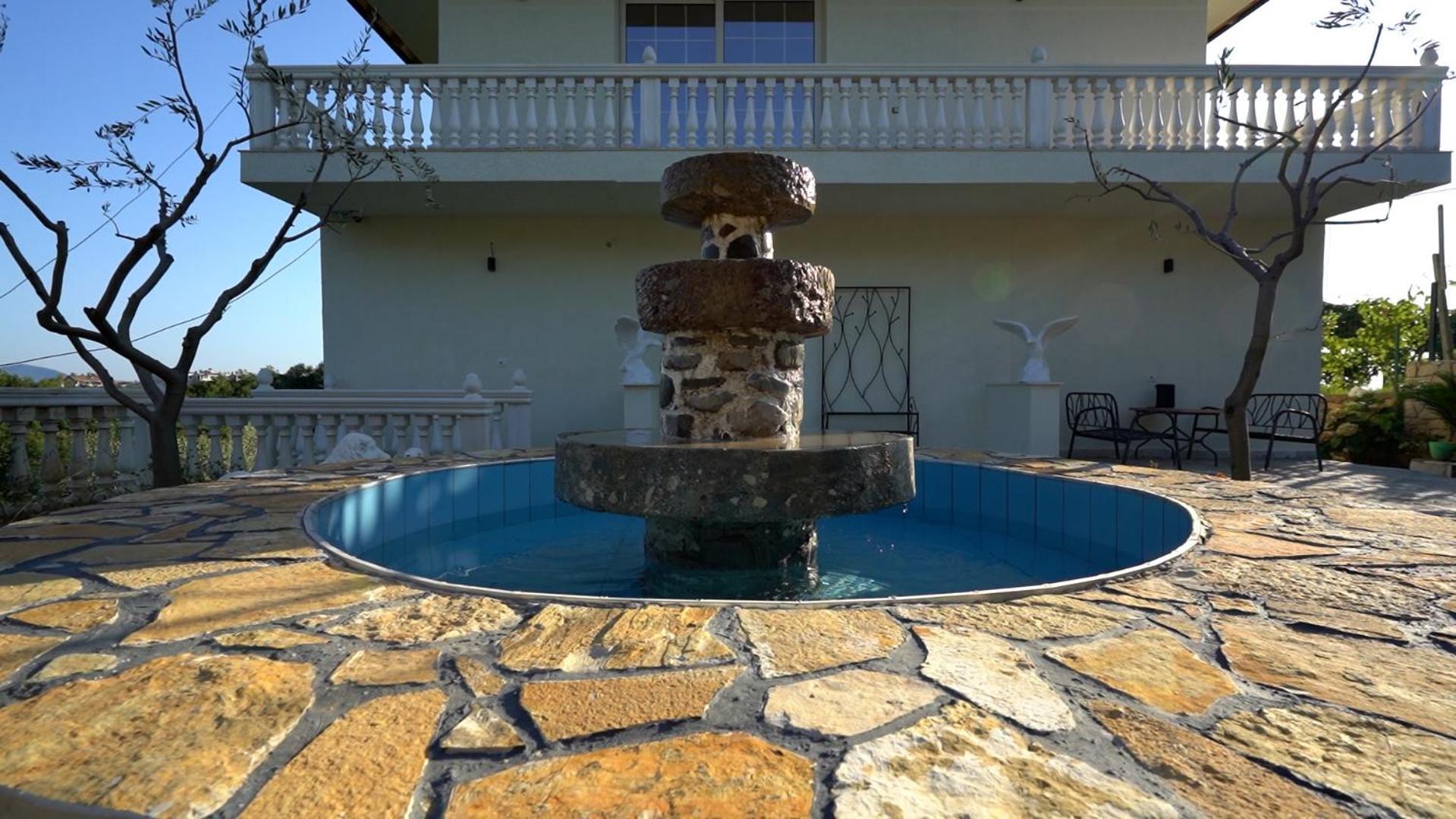 Ndreca Villa